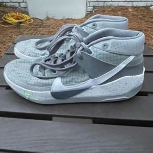 Nike KD14 sz 8